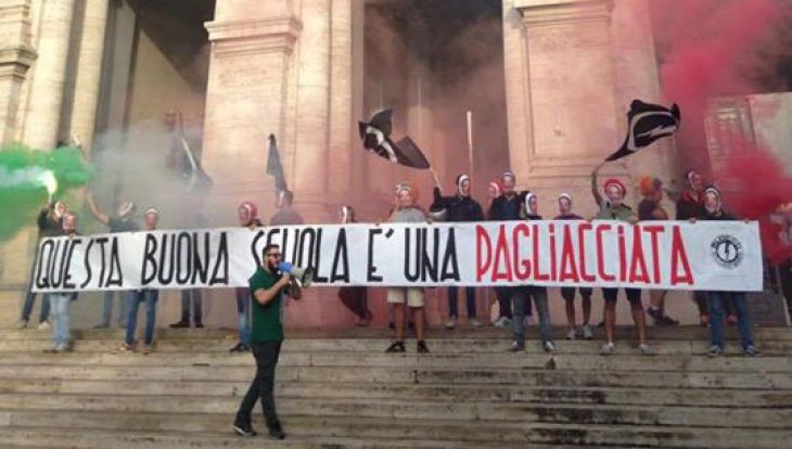 Blocco Studentesco: Blitz e sit-in in tutta Italia contro la “Buona scuola” di Renzi