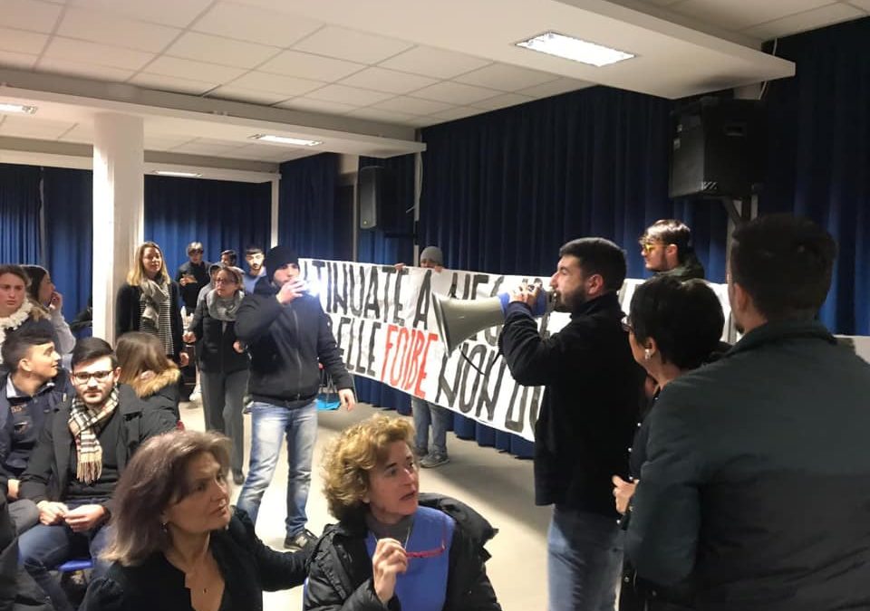 Roma, blitz del Blocco Studentesco alla conferenza dell’ANPI sulle foibe