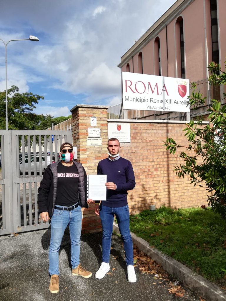 blocco studentesco roma liceo seneca covid